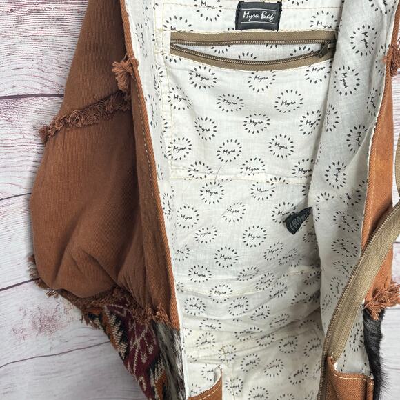 Myra Leather Cotton Boho Western Rodeo Berry Cowhide Weekender Zipper Tote Bag - Picture 5 of 15